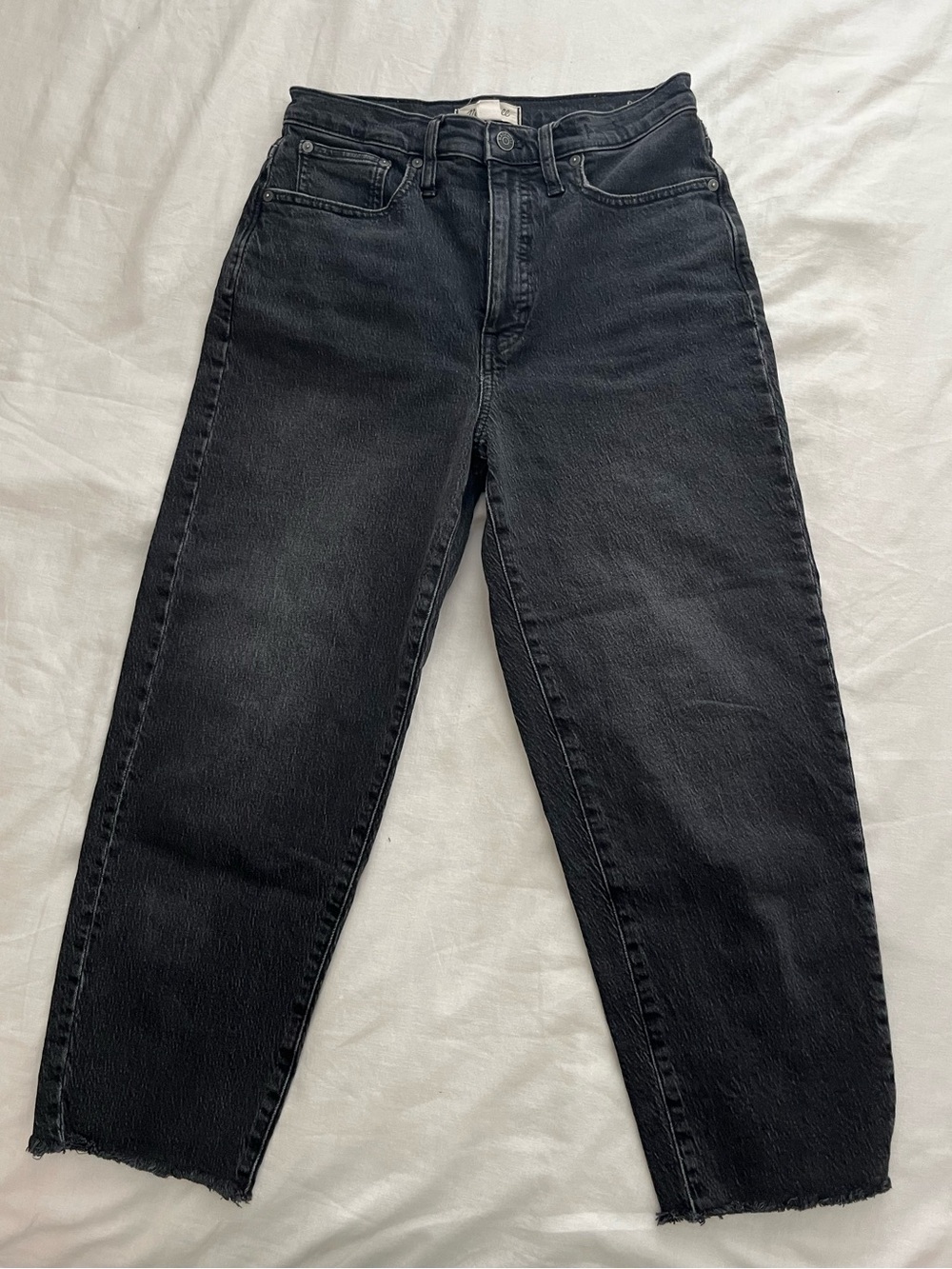 Madewell Balloon Jeans in Biscayne Wash: Raw-Hem Edition Size 27